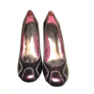 Charles David Burgundy Metallic Heeled Pumps